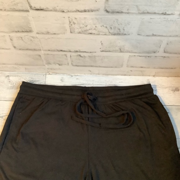 Rae Dunn Do Not Disturb Joggers - Picture 4 of 4